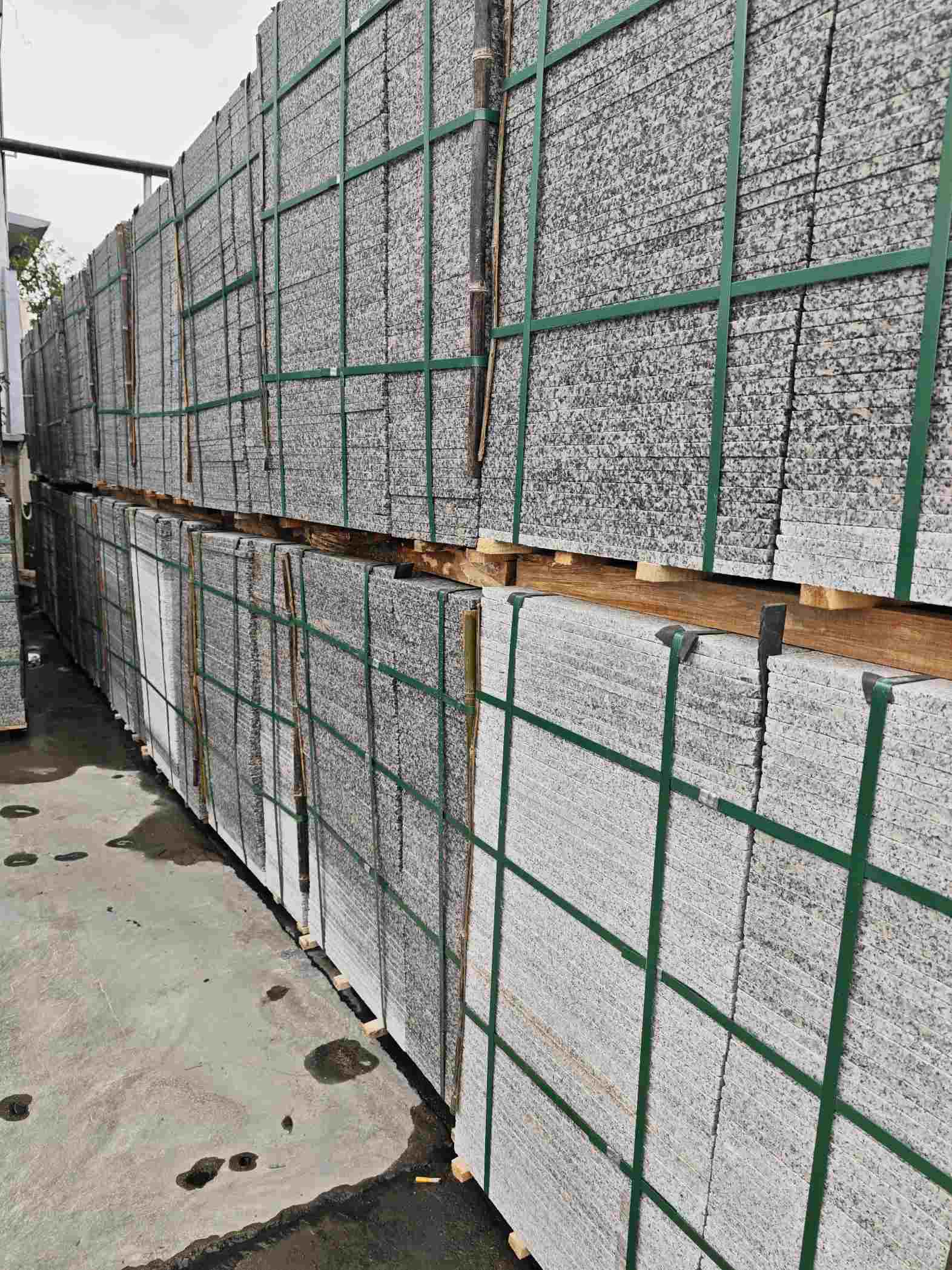 新乡芙蓉白地铺石，石材地铺石