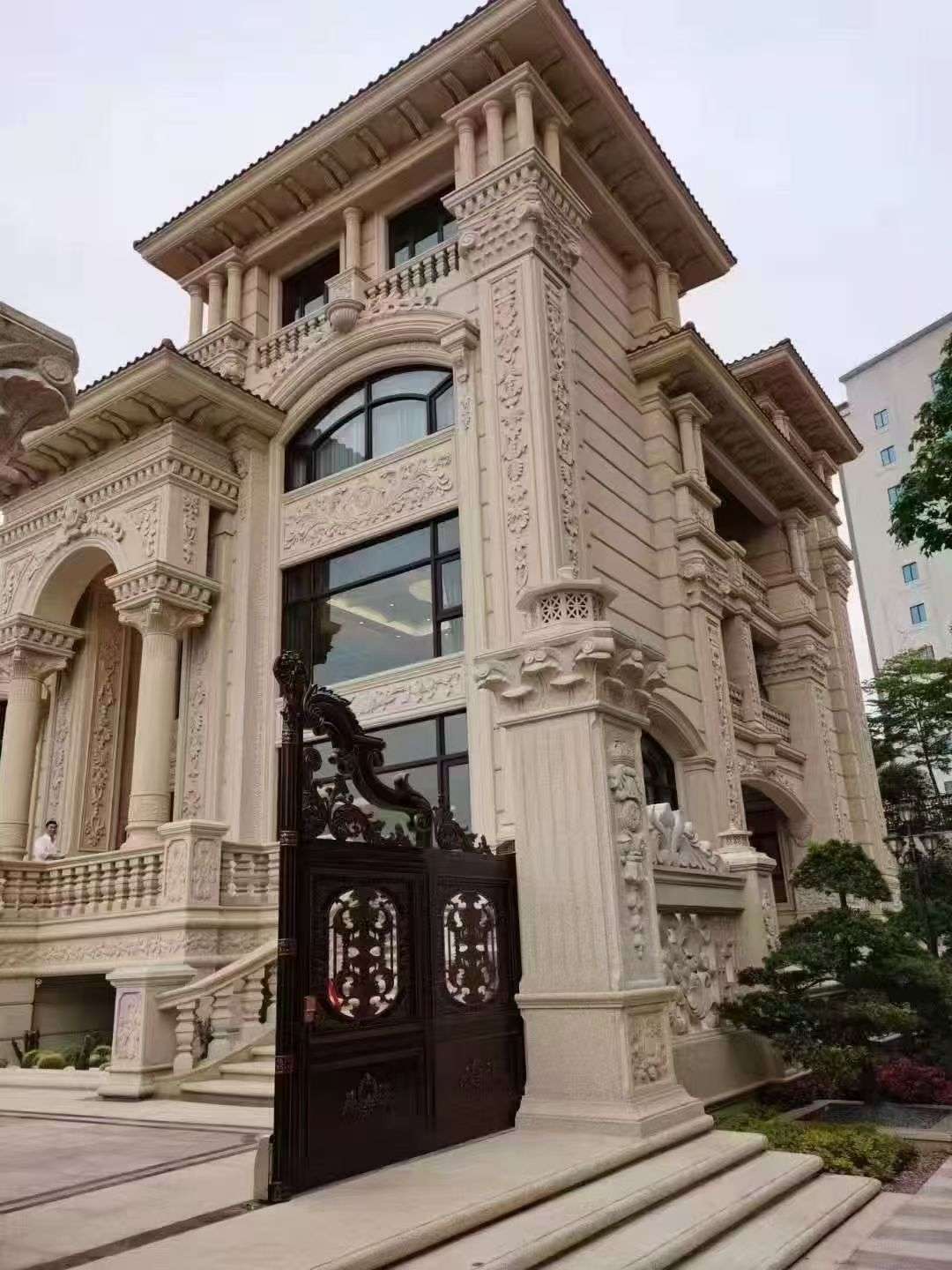 新乡黄金麻别墅外墙异形定制
